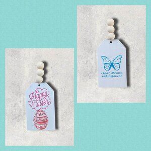 Inspirational / Easter Tag ~ 5 x 3 ~ Happy Easter / Chase Dreams